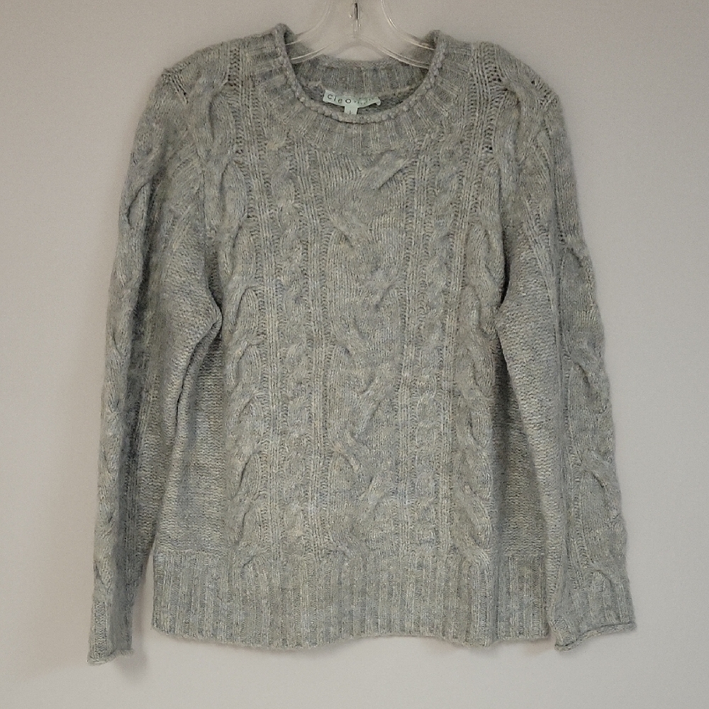 Cleo Gray Cable Knit Crew Neck Sweater
